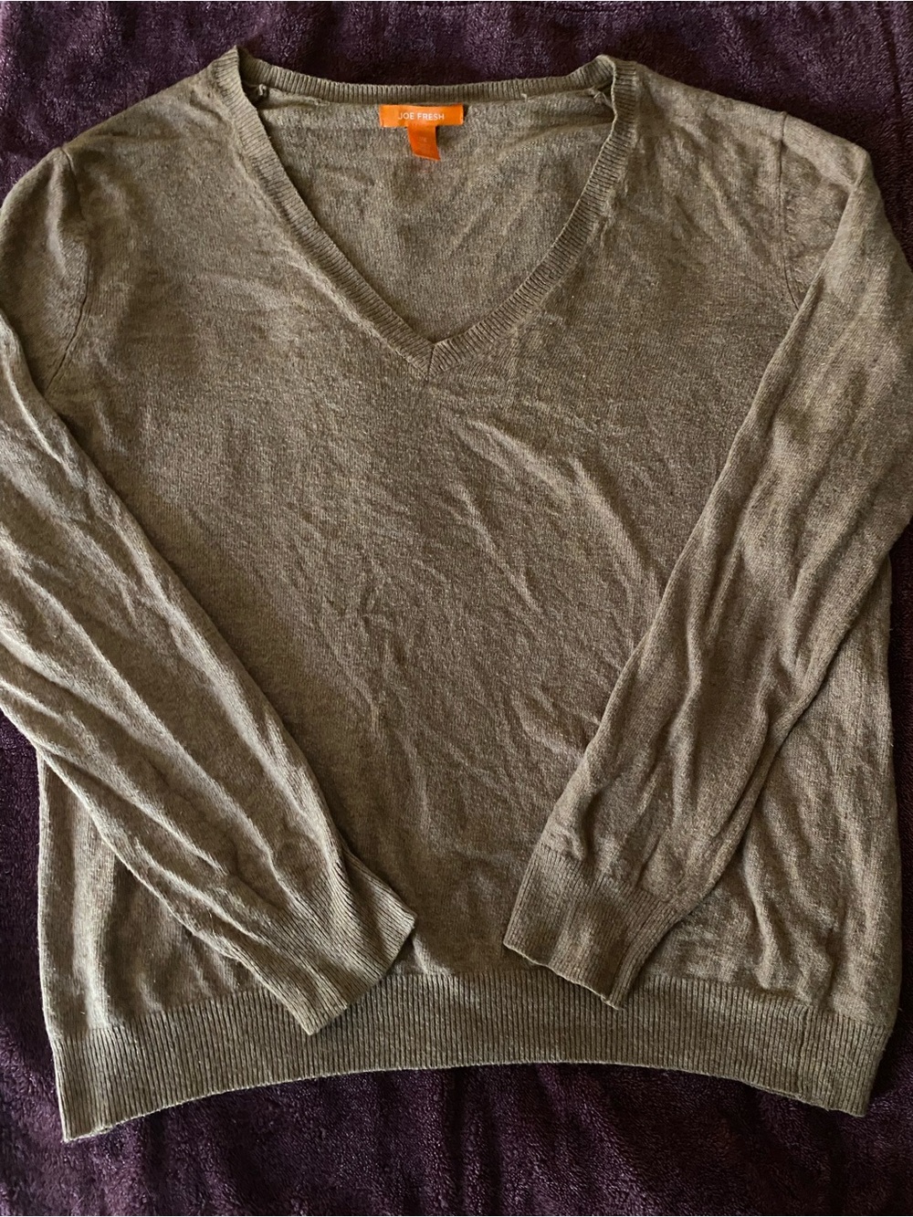 Joe Fresh Men's V-Neck Sweater in Olive